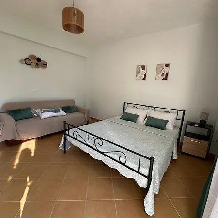 Апартаменты Holiday Apartments Dhermi